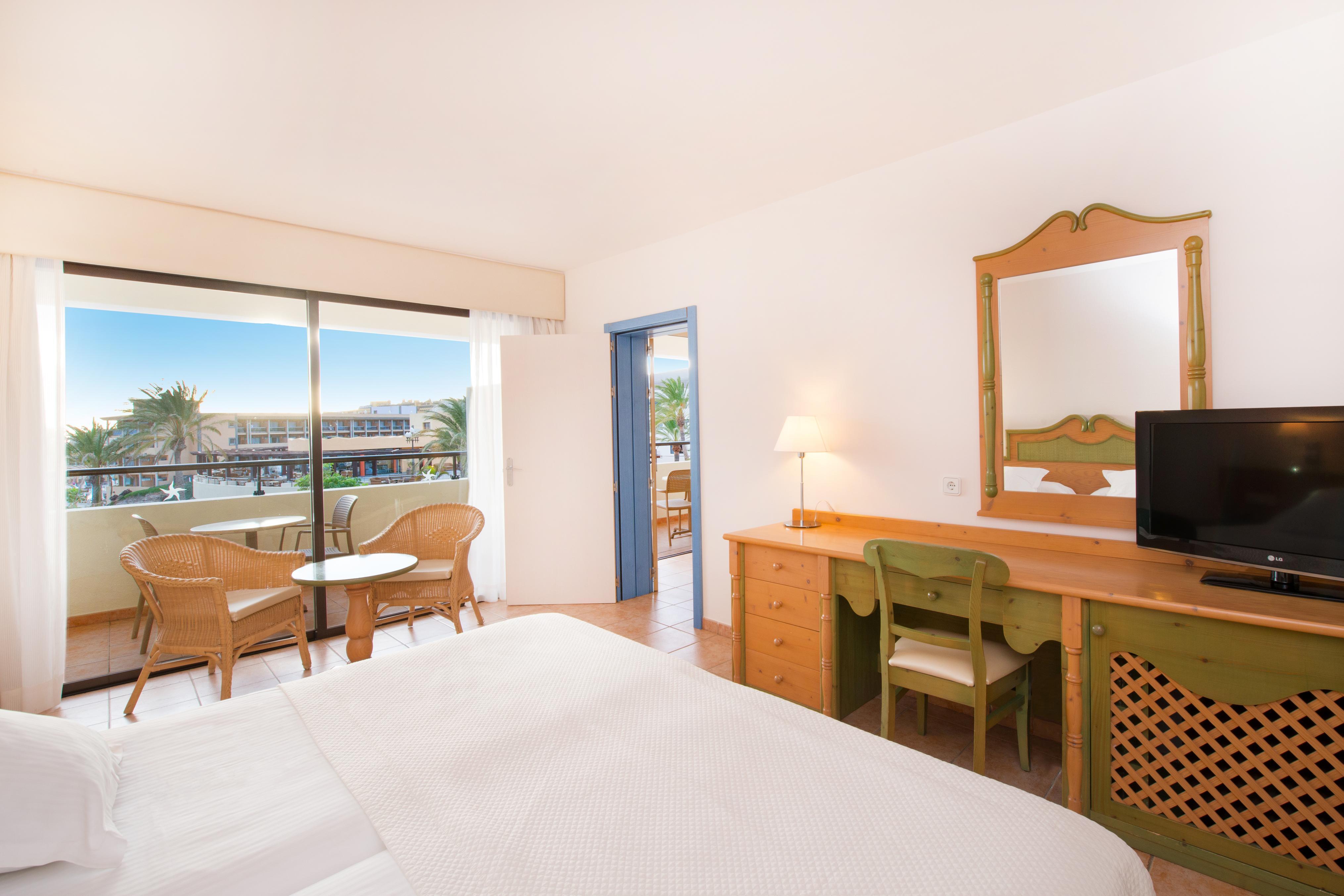 Iberostar Waves Playa Gaviotas All Inclusive Морро-дель-Хабле Экстерьер фото